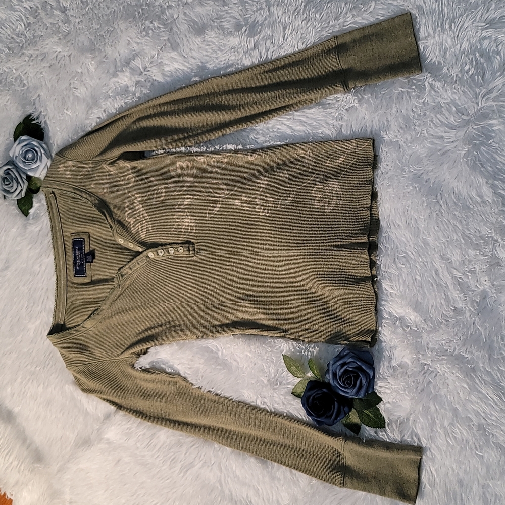 American Eagle Green Long Sleeve Thermal Top Size Medium